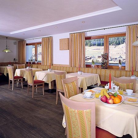 Garni Hotel Bel Vert Selva di Val Gardena Ngoại thất bức ảnh