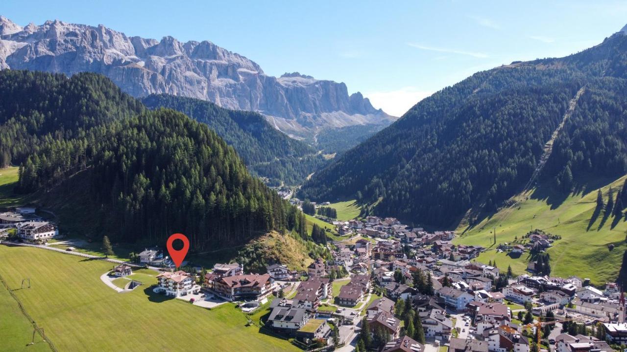 Garni Hotel Bel Vert Selva di Val Gardena Ngoại thất bức ảnh